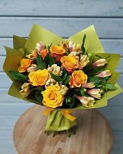 Букет цветов из:  Альстромерии и Розы в Черном Яре