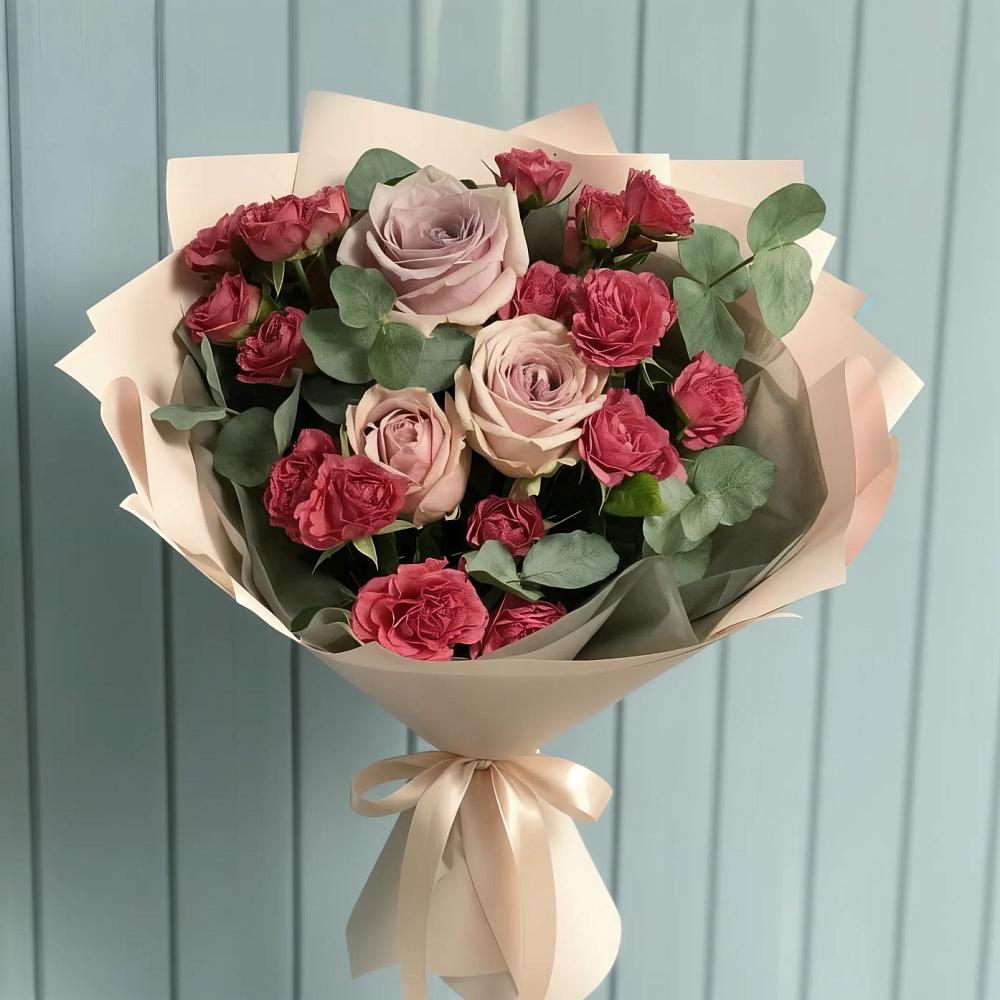 Букет цветов из: Гвоздики и Розы в Черном Яре