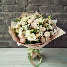 Букет цветов из:  Альстромерии, Розы и Хризантемы #REPLACE_PRED# Черном Яре
