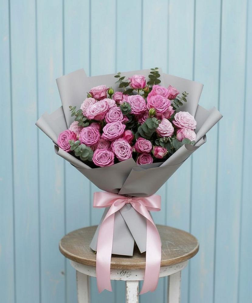 Букет цветов из: Розы в Черном Яре