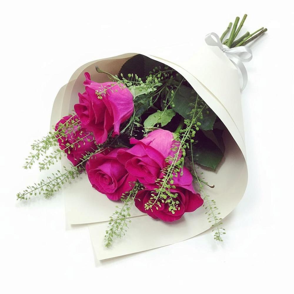 Букет цветов из: Розы в Черном Яре