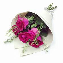 Букет цветов из:  Розы в Черном Яре
