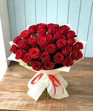 Букет 29 Красных роз #REPLACE_PRED# Черном Яре