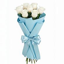 Букет 7 белых роз Проуд в Черном Яре