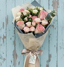 Букет цветов из:  Розы в Черном Яре