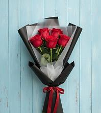 Букет цветов из:  Розы в Черном Яре