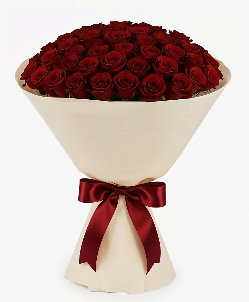 Букет 101 Бордовая роза Блэк Бакарра в Черном Яре