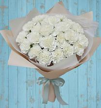 Букет цветов из:  Гвоздики в Черном Яре